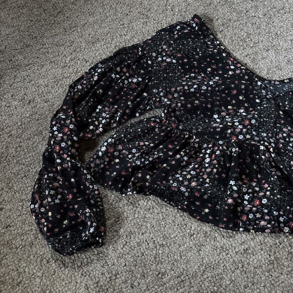 Womens Arizon Jean Co Black Floral Crop Top Long Sleeve Ruffles XS - Picture 2 of 6